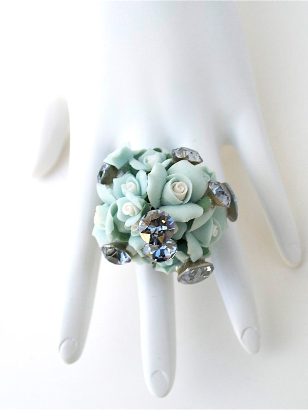 GASOLINE GLAMOUR SMALL BAUBLE LADY SINGS THE BLUES RING💙🪻💎